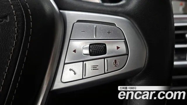 BMW X7 2021 — фото 17