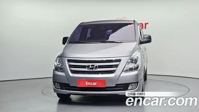 Hyundai Starex 2016 — фото 3