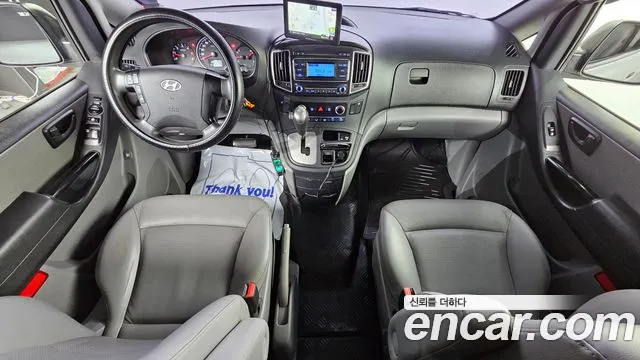 Hyundai Starex 2016 — фото 7