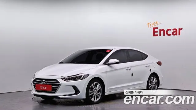 Hyundai AVANTE 2018 — фото 1