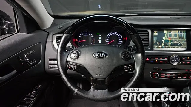 Kia K9 2014 — фото 19