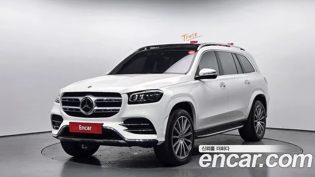Mercedes-Benz GLS-Class 2023 — фото 1