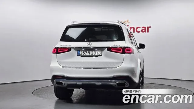 Mercedes-Benz GLS-Class 2023 — фото 4