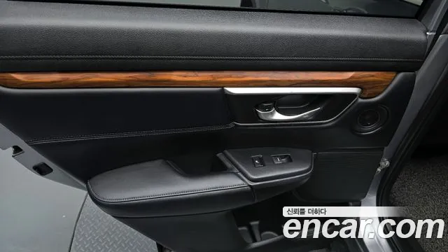 Honda CR-V 2017 — фото 14