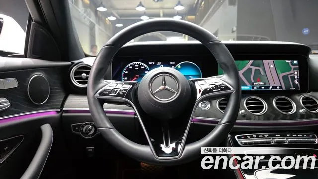 Mercedes-Benz E-Class 2022 — фото 19