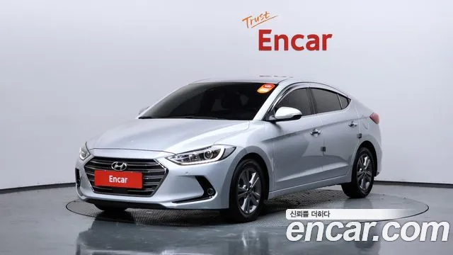 Hyundai AVANTE 2018 — фото 1