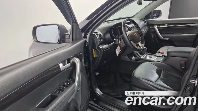 Kia Sorento 2012 — фото 11