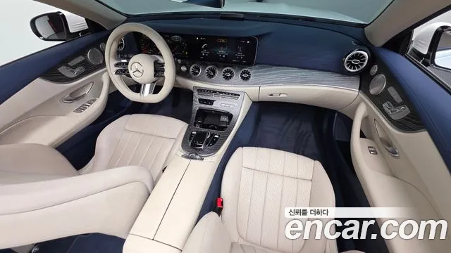 Mercedes-Benz E-Class 2023 — фото 10