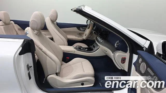 Mercedes-Benz E-Class 2023 — фото 17