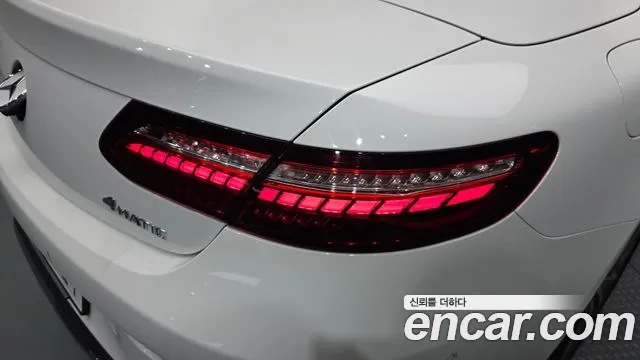 Mercedes-Benz E-Class 2023 — фото 9
