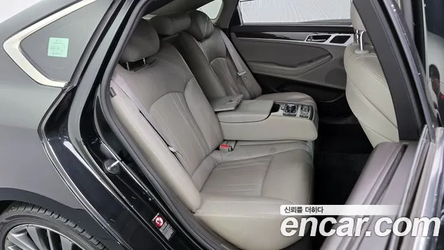 Hyundai Genesis 2016 — фото 17