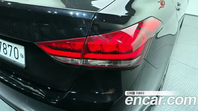 Hyundai Genesis 2016 — фото 9