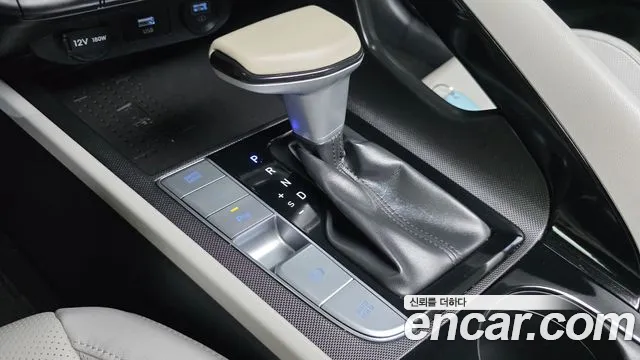 Hyundai AVANTE 2022 — фото 12