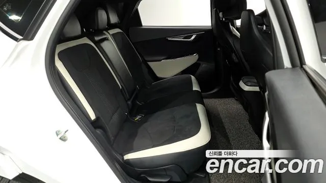 Kia EV6 2022 — фото 17