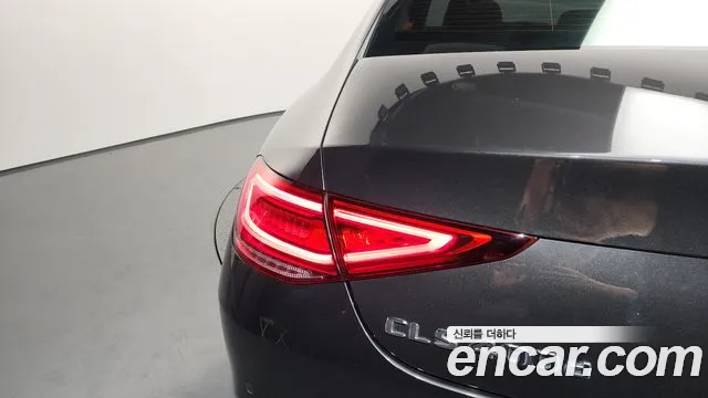 Mercedes-Benz CLS-Class 2019 — фото 9