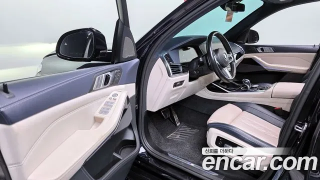 BMW X7 2019 — фото 10