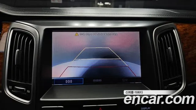 Hyundai Equus 2012 — фото 15