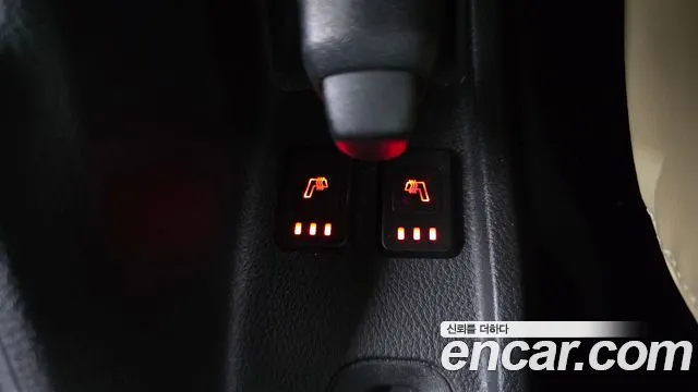 Jeep Wrangler 2012 — фото 15