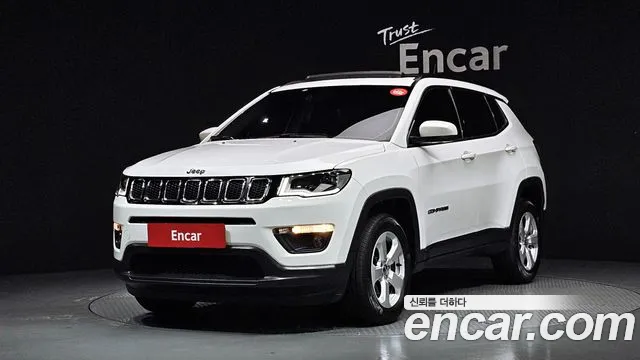 Jeep Compass 2018 — фото 1