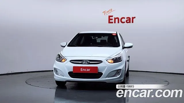 Hyundai Accent 2016 — фото 3
