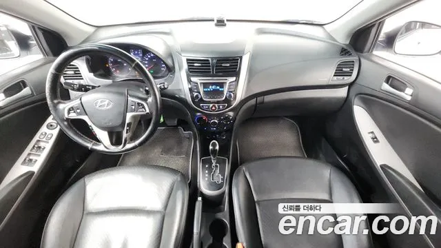 Hyundai Accent 2016 — фото 10