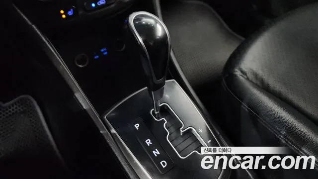 Hyundai Accent 2016 — фото 12