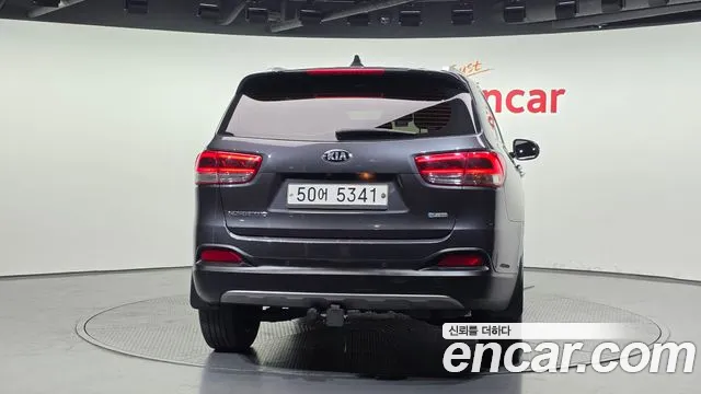 Kia Sorento 2015 — фото 4