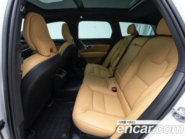 Volvo V90 2023 — фото 10