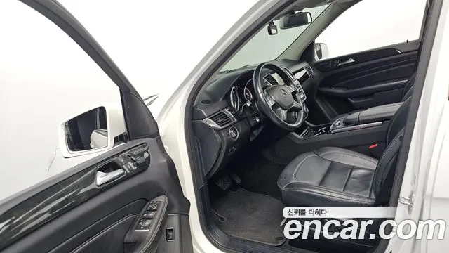 Mercedes-Benz M-class 2015 — фото 12