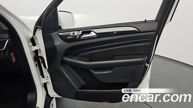 Mercedes-Benz M-class 2015 — фото 13