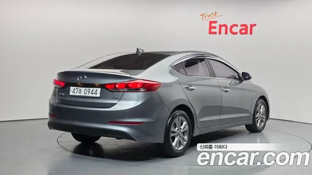 Hyundai AVANTE 2016 — фото 2