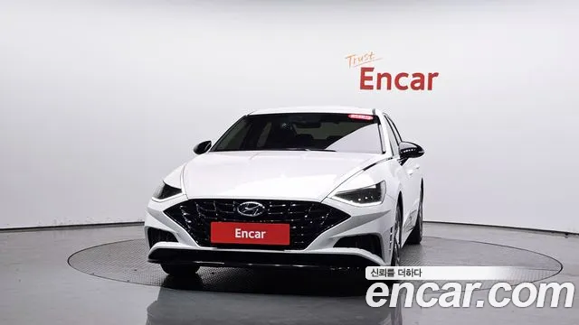 Hyundai Sonata 2022 — фото 2
