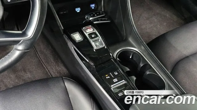 Hyundai Sonata 2022 — фото 11