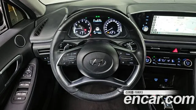 Hyundai Sonata 2022 — фото 17