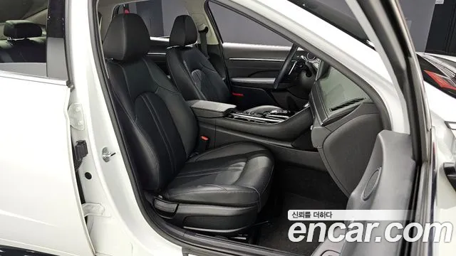 Hyundai Sonata 2022 — фото 15