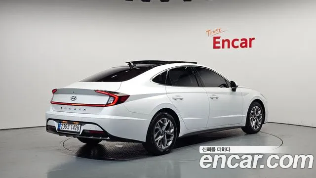 Hyundai Sonata 2021 — фото 2
