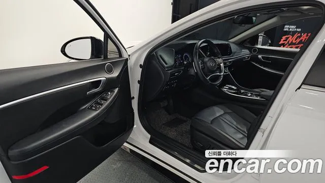 Hyundai Sonata 2021 — фото 10