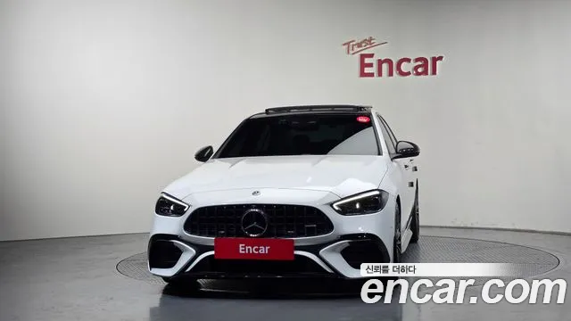 Mercedes-Benz C-Class 2023 — фото 3