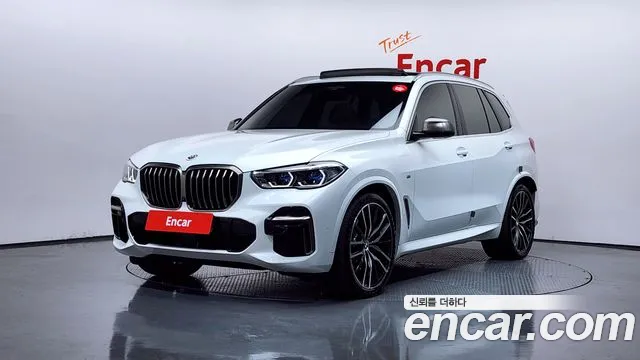 BMW X5 2022 — фото 1