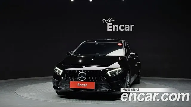 Mercedes-Benz A-Class 2021 — фото 3