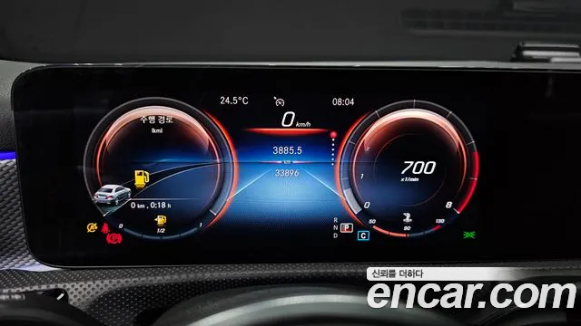 Mercedes-Benz A-Class 2021 — фото 11