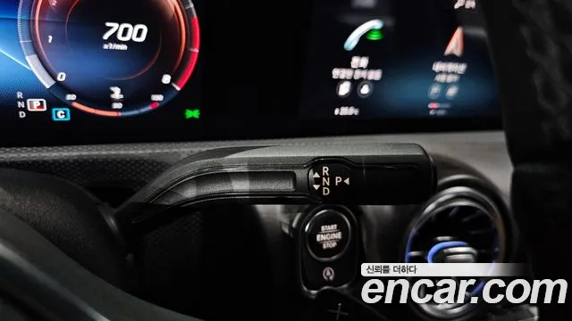 Mercedes-Benz A-Class 2021 — фото 12