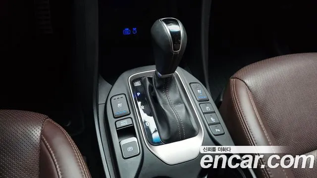 Hyundai Maxcruz 2017 — фото 12