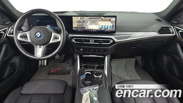 BMW i4 2024 — фото 10