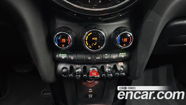 Mini Cooper 2022 — фото 16