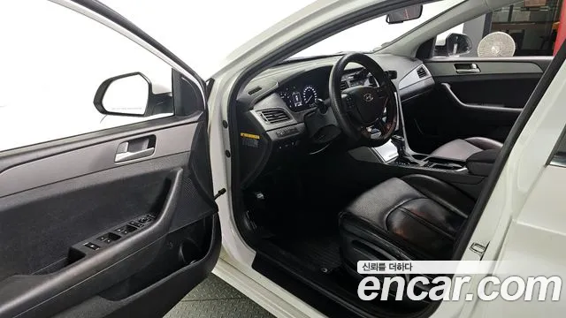 Hyundai Sonata 2015 — фото 10