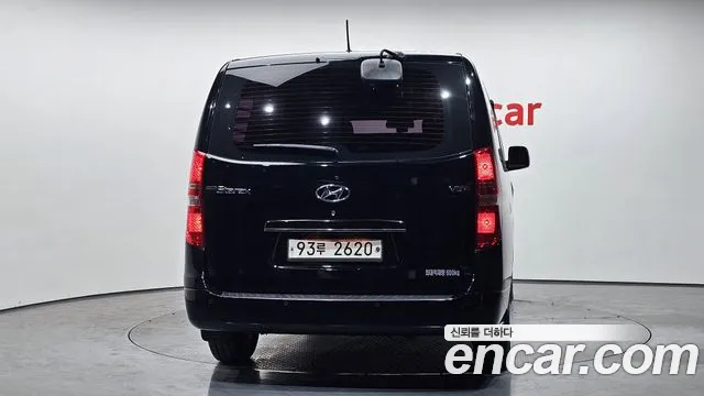 Hyundai Starex 2018 — фото 4