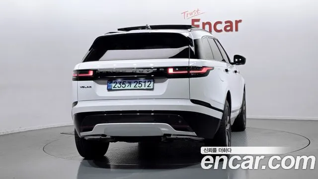 Land Rover Range Rover Velar 2026 — фото 4