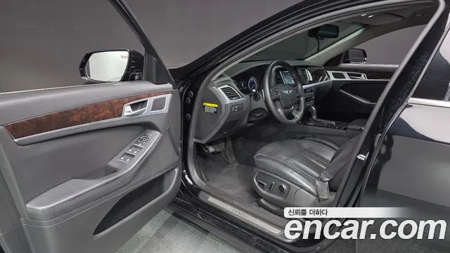 Hyundai Genesis 2014 — фото 13