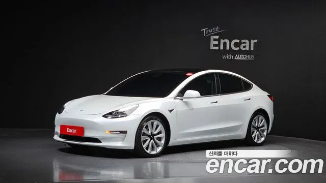 Tesla Model 3 2020 — фото 1